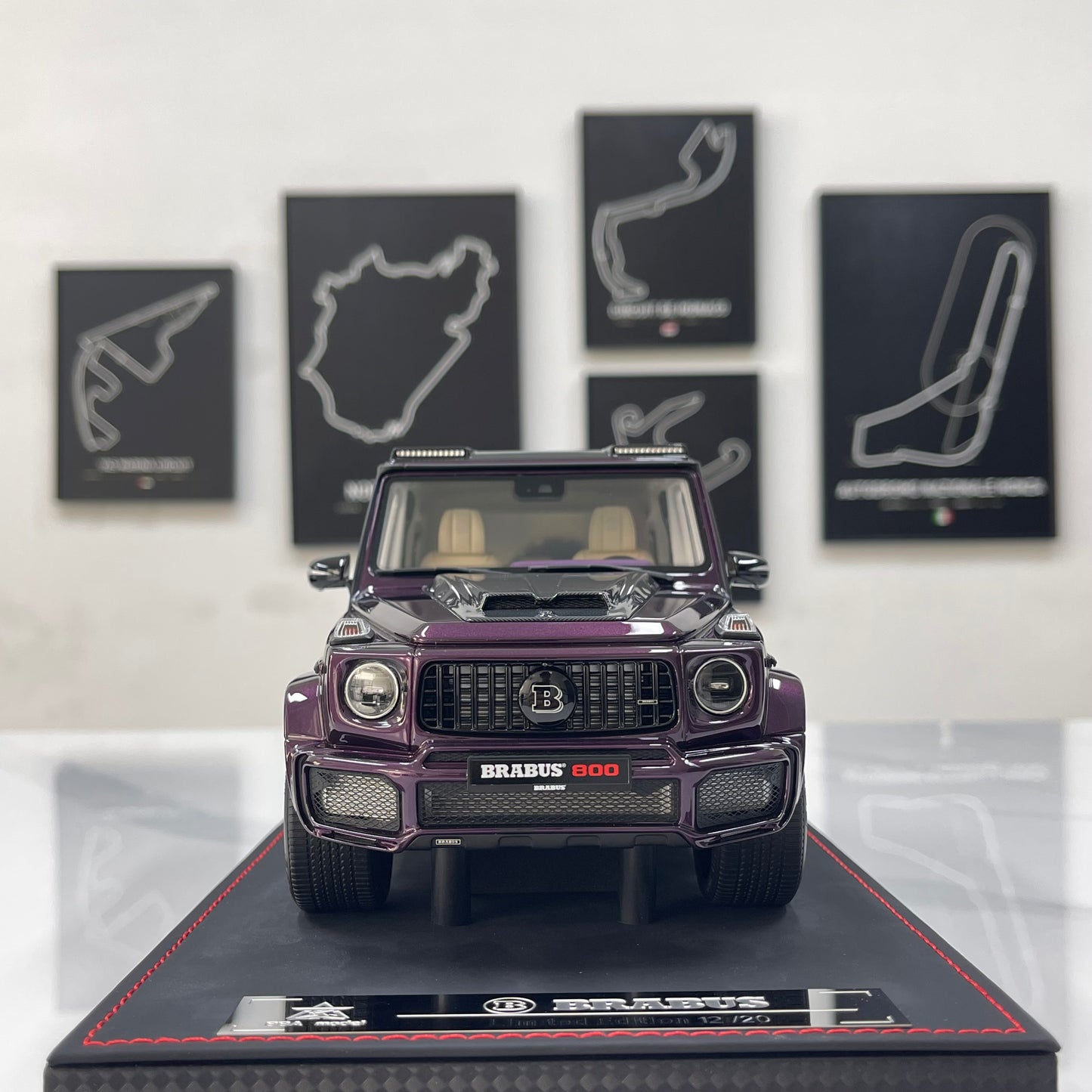 BBA MODEL 1/18 Brabus G800 Metallic Purple
