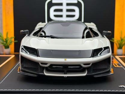 BBR 1:18 Ferrari F80 Bianco Italia 02/48 DDJ089