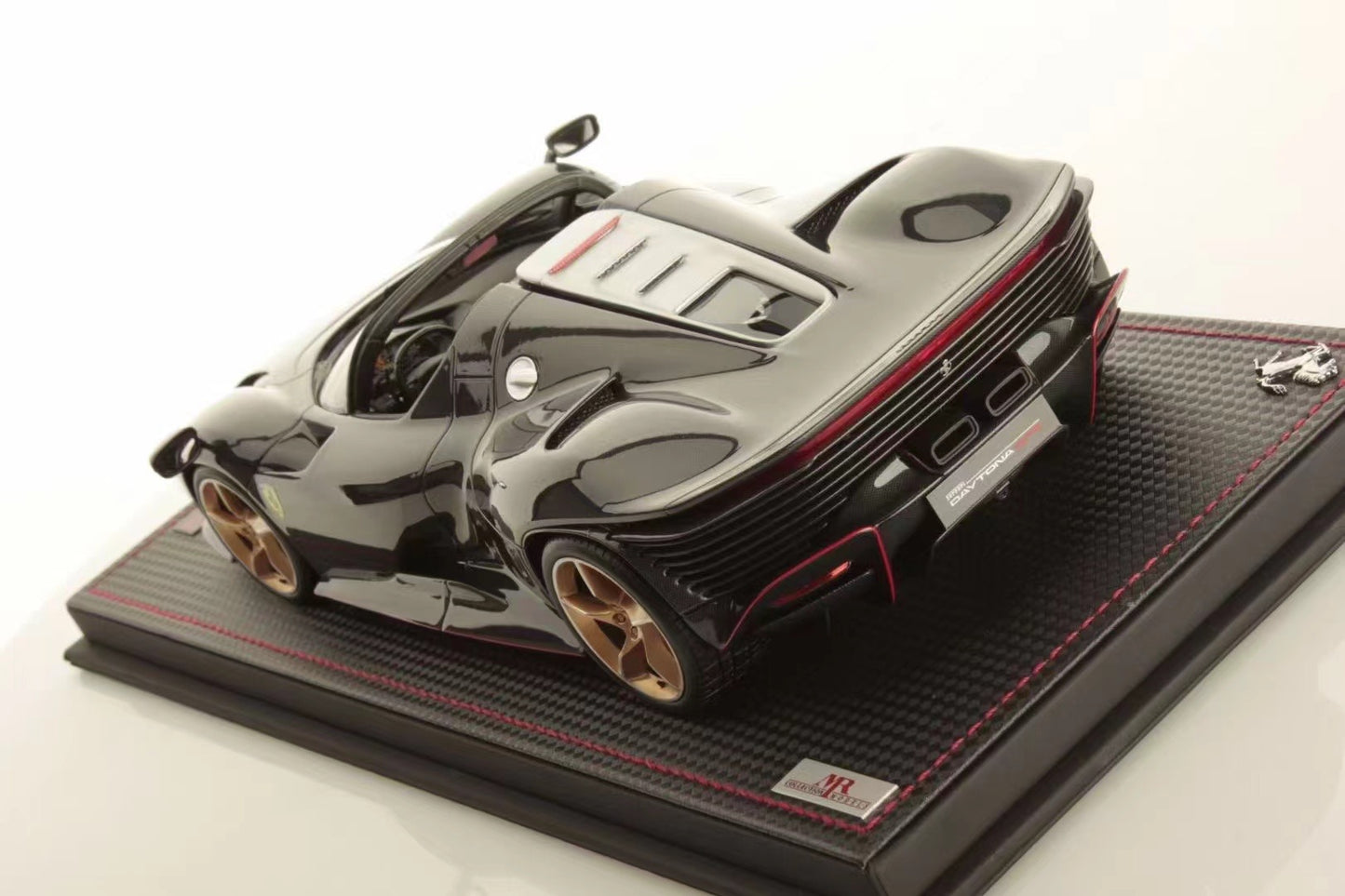 Ferrari Daytona SP3 MR 1/18, modelo de coche de edición limitada de fibra de carbono, adorno de regalo