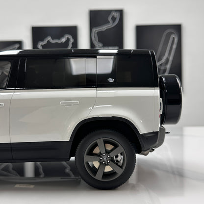 GT Spirit 1/12 Land Rover DEFENDER 110 P400X White GT554