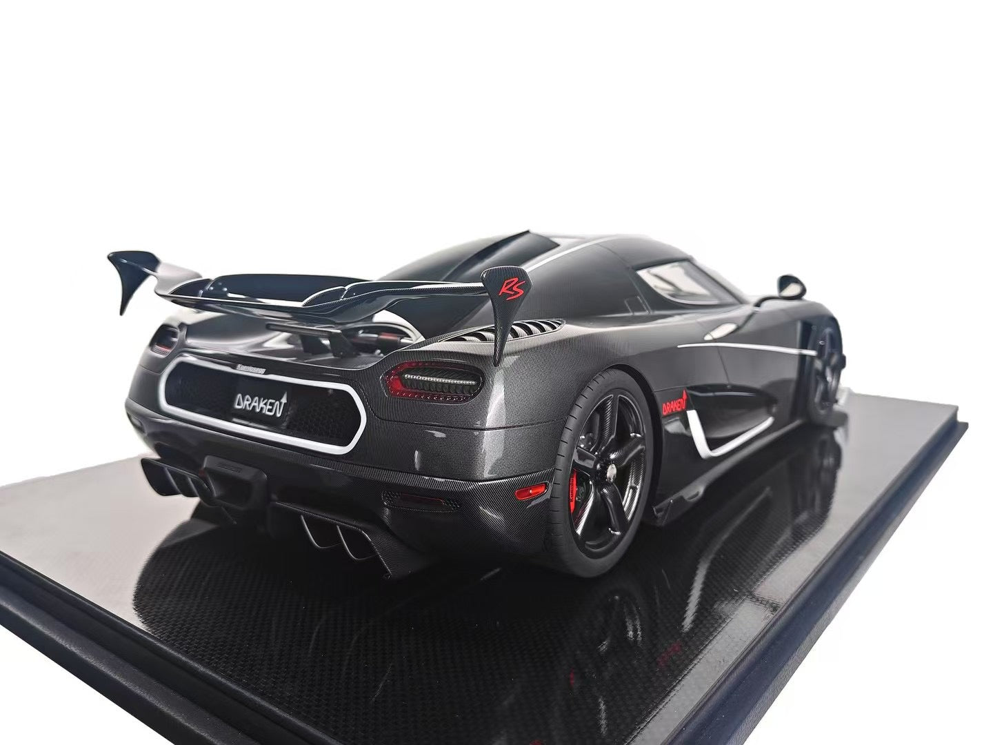 Frontiart 1/8 Koenigsegg Agera RS Draken Black Carbon Limited Edition Car Model Ornaments