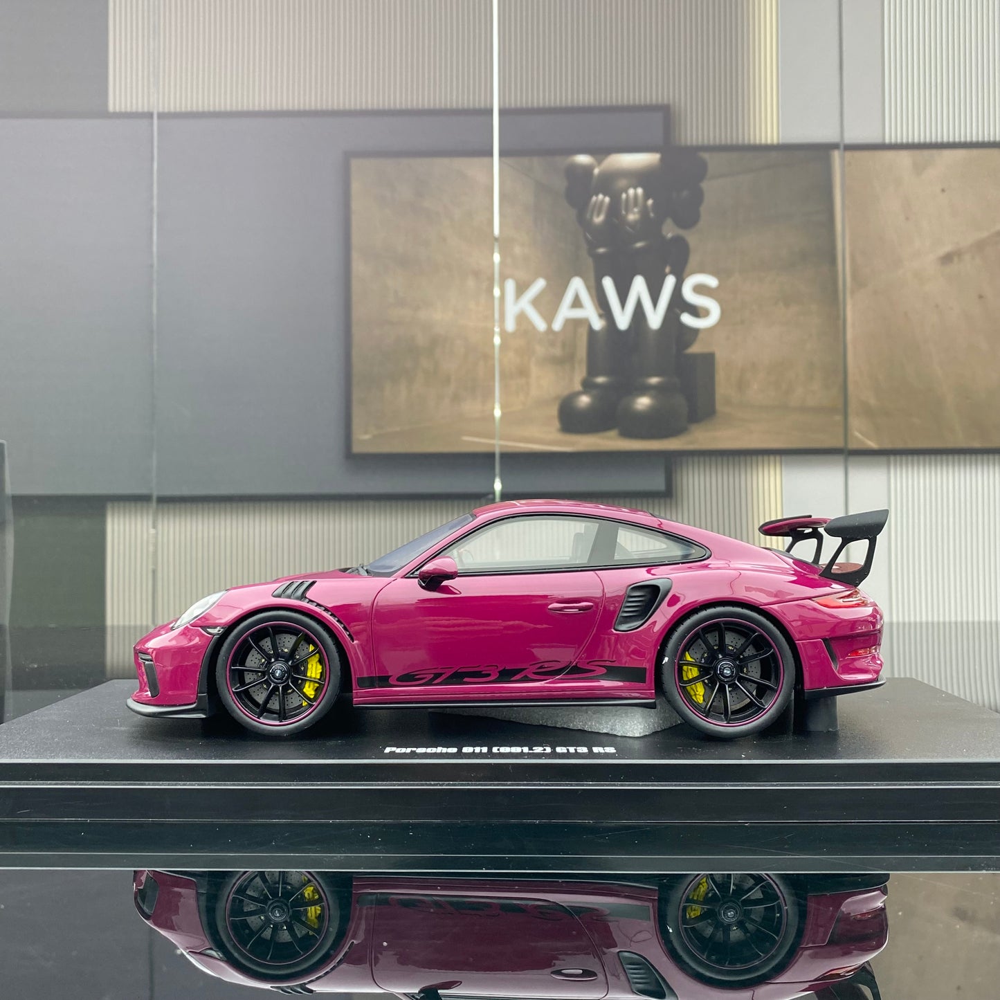 GT Spirit 1/18 Porsche 911 (991.2) GT3RS Simulation Car Model