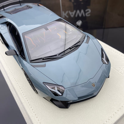 MAKE UP 1/18 Lamborghini Aventador LP750-4 SV limited edition car model