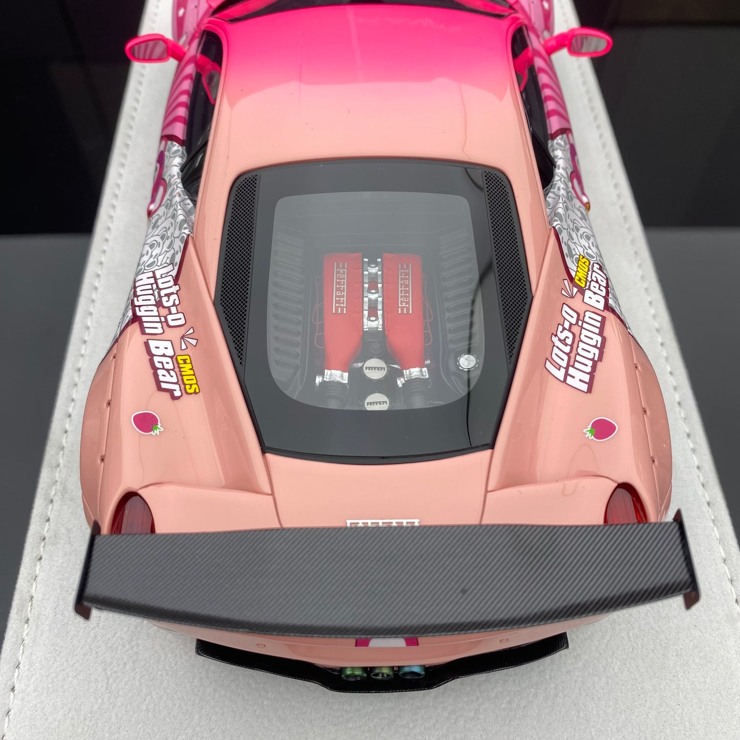 BBA CAR MODEL 1/18 Ferrari 458GT pink limited edition car model ornament
