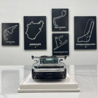 GH MODEL 1/18 Porsche 992 GT3 RS – GT Silver – Limited Edition Model Car