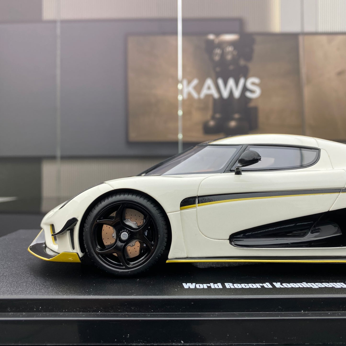 GT Spirit 1/18 Koenigsegg REGERA RECORD white resin car model ornament