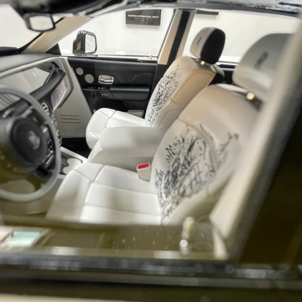 HH Model 1/18 Rolls-Royce Phantom Centenary Collection Edition HH738