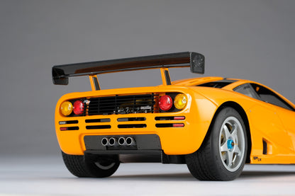 Amalgam 1/18 McLaren F1LM yellow simulation car model birthday gift ornament