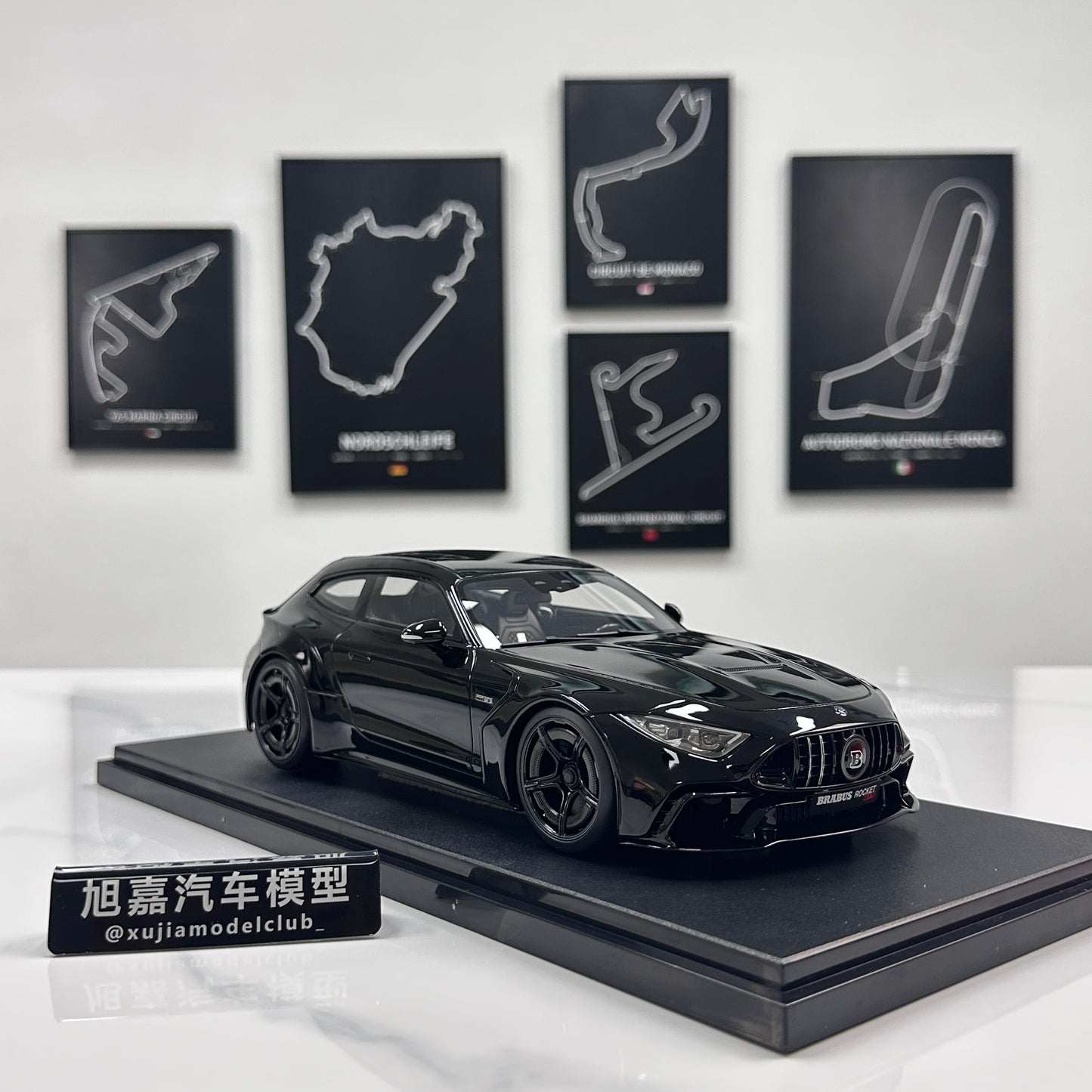 GT Spirit 1/18 Brabus Rockt GTS Black GT544