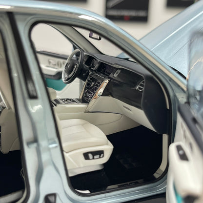 ZP 1/18 Rolls-Royce Cullinan BB Fishing Seat Edition Metallic Blue Alloy Simulation Model Car