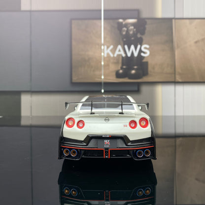kyosho 1/18 Nissan GT-R NISMO 2024 Special Edition