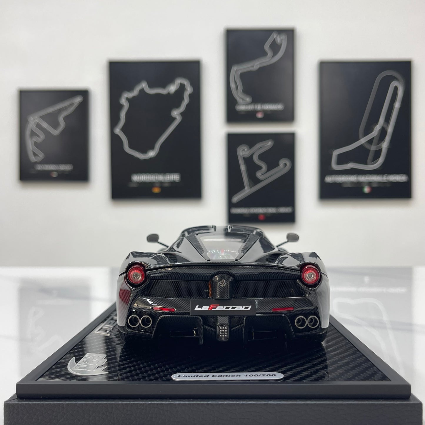 BBR 1/18 Ferrari LaFerrari, Alloy Alloy Fully Open, Carbon Fiber Sole, Black Knight BBR182244A