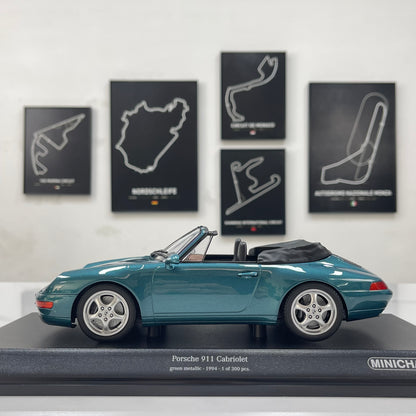 MINICHAMPS 1/18 Porsche 911 (993) Cabriolet – Metallic Green (155061132)