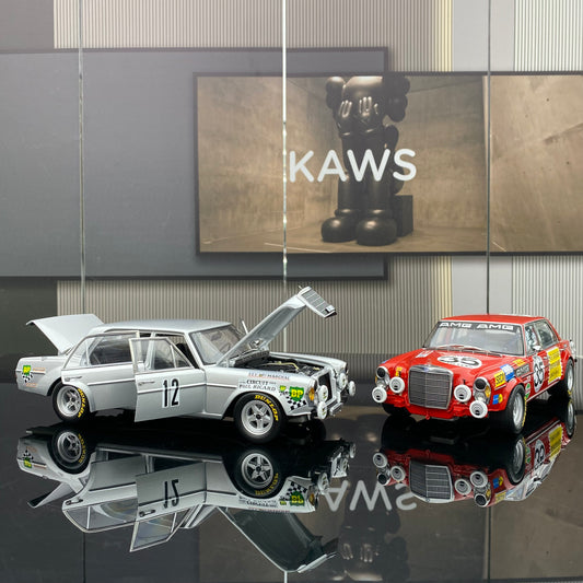 Minichamps 1/18 Benz 300SEL 6.8AMG Red Pig - Modelo de coche de resina, regalo de colección