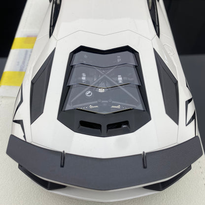 MAKE UP 1/18 Lamborghini Aventador LP750-4 SV limited edition car model