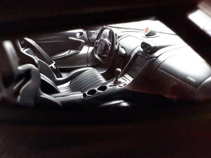 Frontiart 1/18 Koenigsegg Jesko Absolute Edition Carbon Simulation Car Model Ornaments