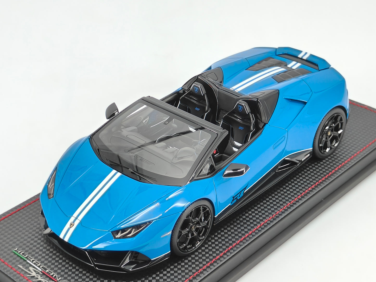MR 1/18 Lamborghini Huracan EVO 60th Anniversary Edition Viper Green Limited Edition Car Model LAMBO037SB