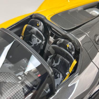 BBR 1/18 Ferrari SP3 Daytona 599+1 Spider - Open Roof Modena Yellow/Black Carbon Fiber P18214TMOCH