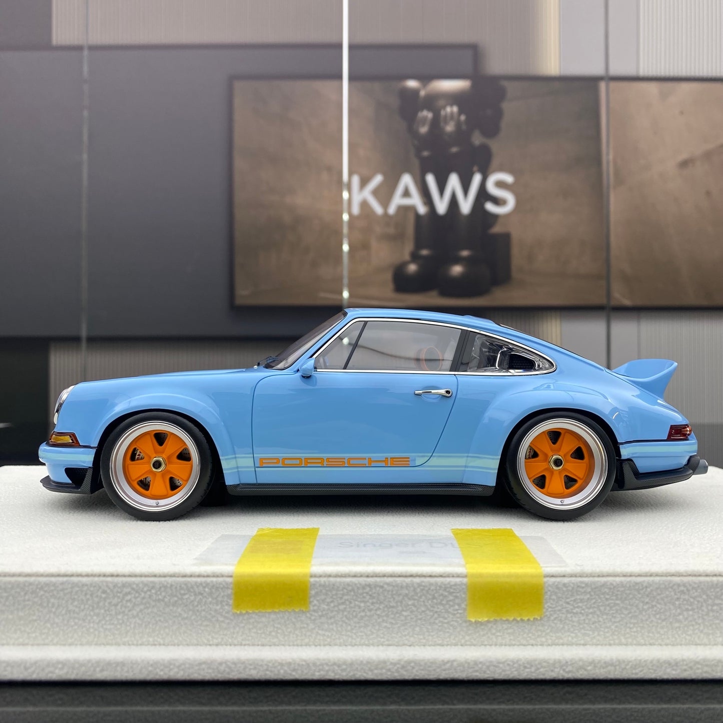 MAKEUP 1/18 Porsche Singer 911 DLS Gulf Blue Limited Edition Car Model Ornament