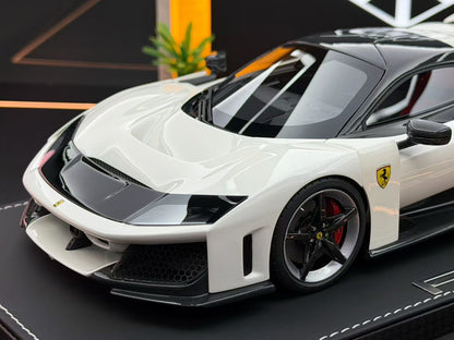 BBR 1:18 Ferrari F80 Bianco Italia 02/48 DDJ089