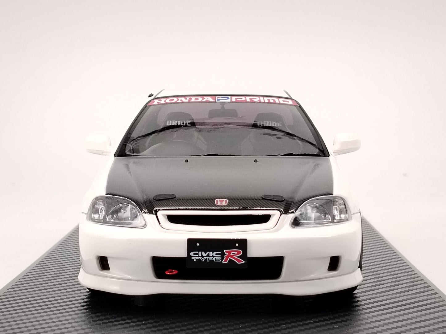 Ignition Model 1/18 Honda CIVIC (EK9) Type R resin car model