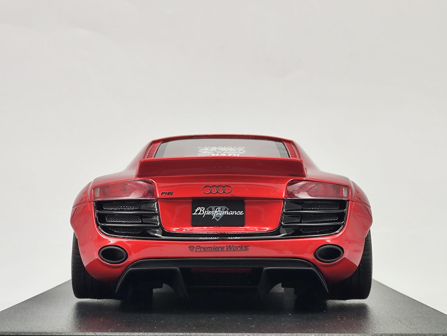 GT SPIRIT 1/18 Audi R8 LBWK Resin Model Car