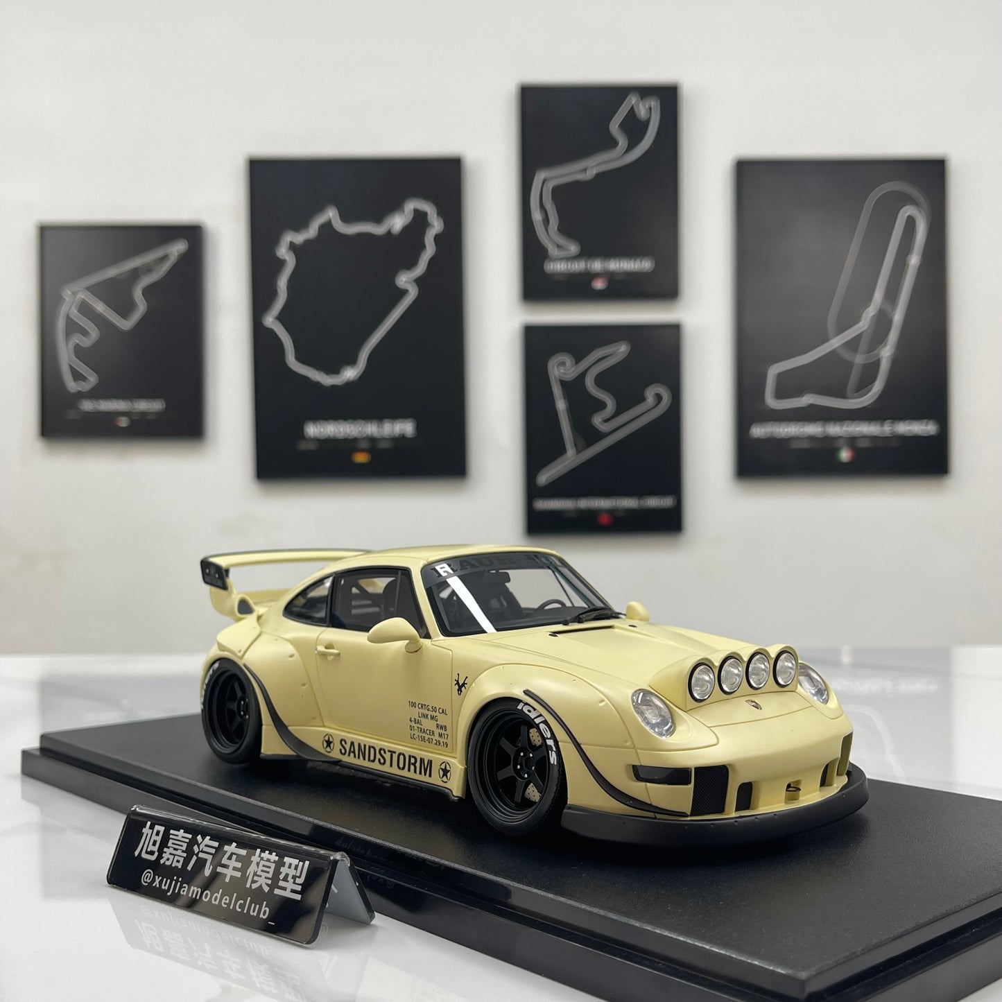 GT Spirit 1/18 Porsche RWB Sandstorm Beige GT566