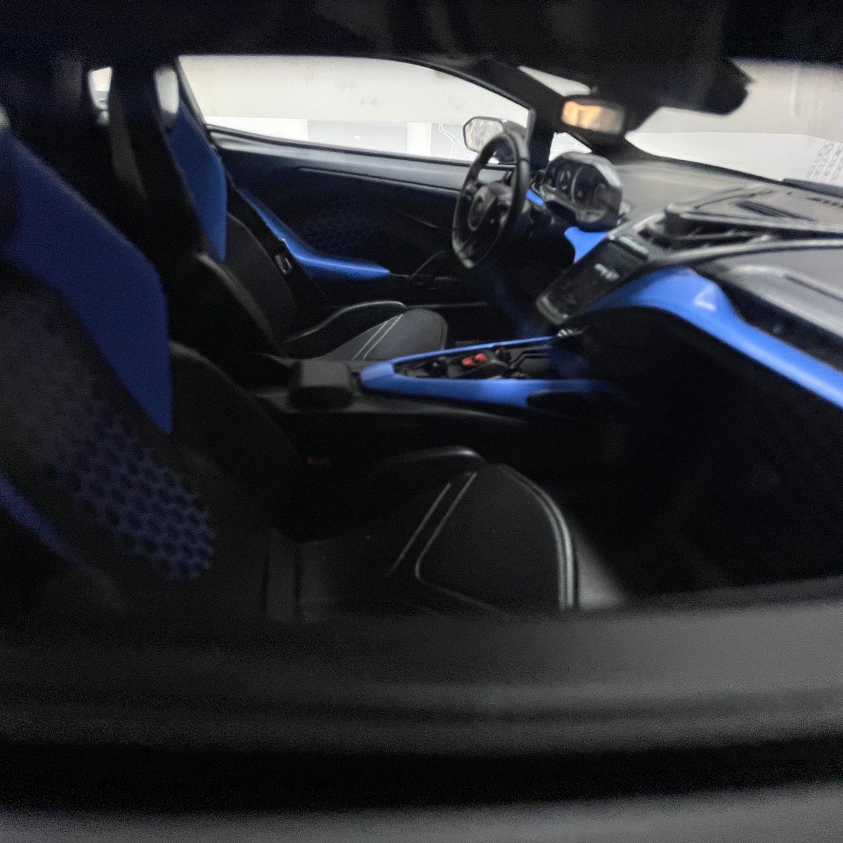 Topspeed 1/18 Lamborghini Revuelto (Blue) – TS0619