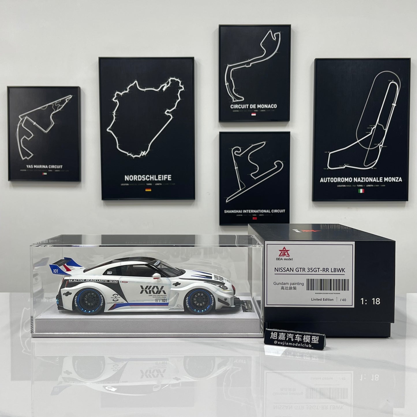 BBA MODEL 1/18 Nissan GTR 35GT-RR Gundam-themed Limited Edition Model Car