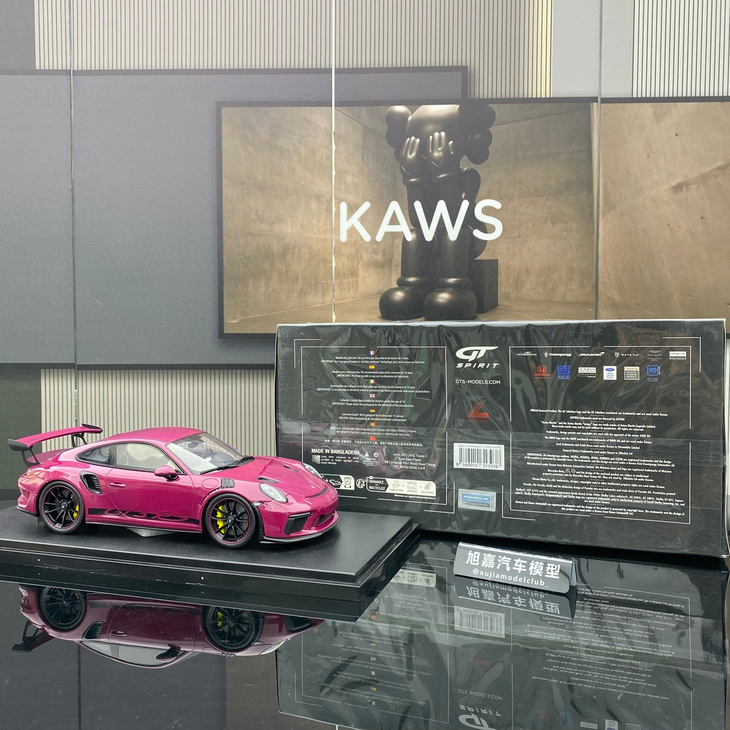 GT Spirit 1/18 Porsche 911 (991.2) GT3RS Simulation Car Model