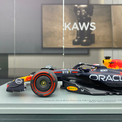 SPARK 1/18 Oracle F1 Team RB19 2023 Spanish Grand Prix Victory No. 1 Verstappen 40 career wins Red Bull Limited Edition car model