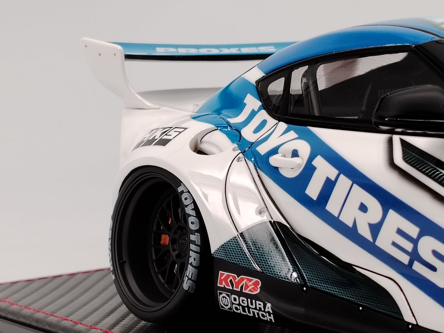 Ignition Model 1/18 Toyota PANDEM SUPRA A90 White and Blue IG2763