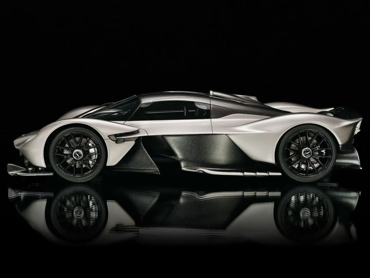 Frontiart 1/18 Aston Martin Valkyrie Spark Silver