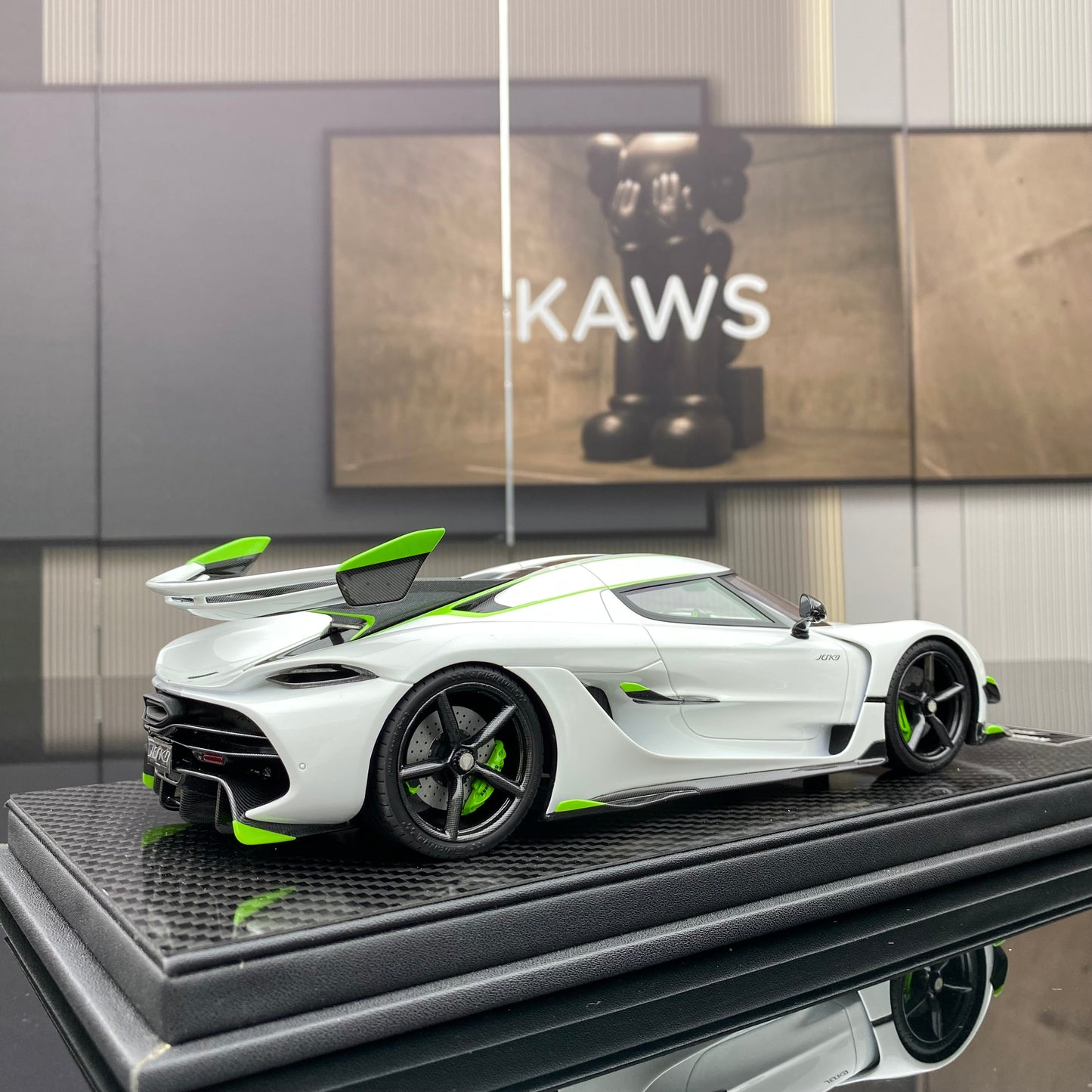 FRONTIART FA 1/18 Koenigsegg Jesko white limited edition car model ornament
