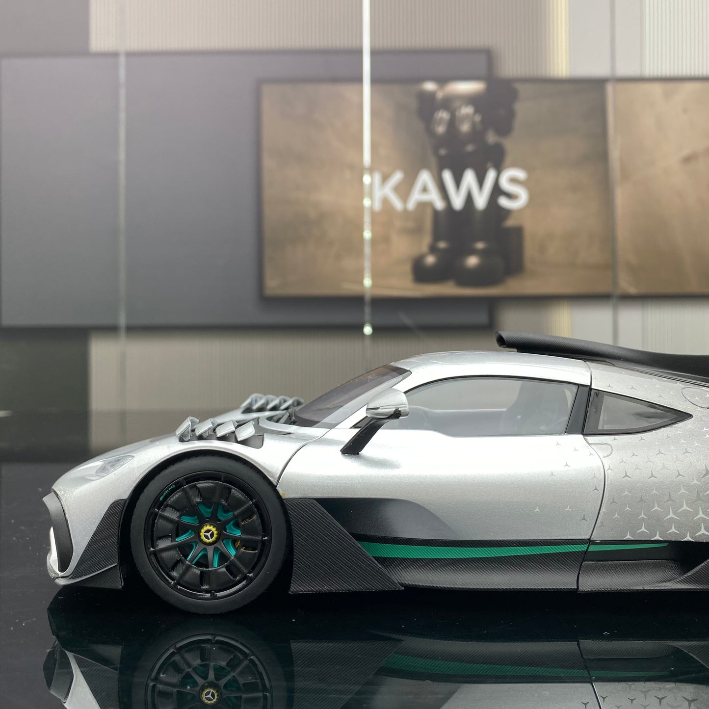 NZG 1/18 Mercedes Benz AMG ONE Starlight Paint Simulation Car Model