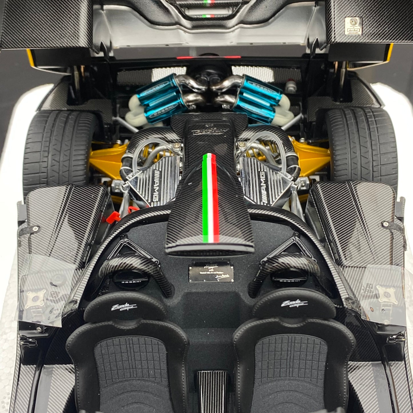 Almost RealReal AR 1/18 Pagani Zonda Zonda Cinque Alloy Car Model