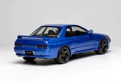 MOTORHELIX 1/18 Nissan Skyline GT-R (R32) Diecast Model