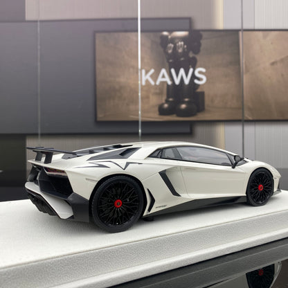 MAKE UP 1/18 Lamborghini Aventador LP750-4 SV limited edition car model