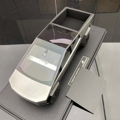 TOP Marques 1:18 Tesla Cybertruck resin car model