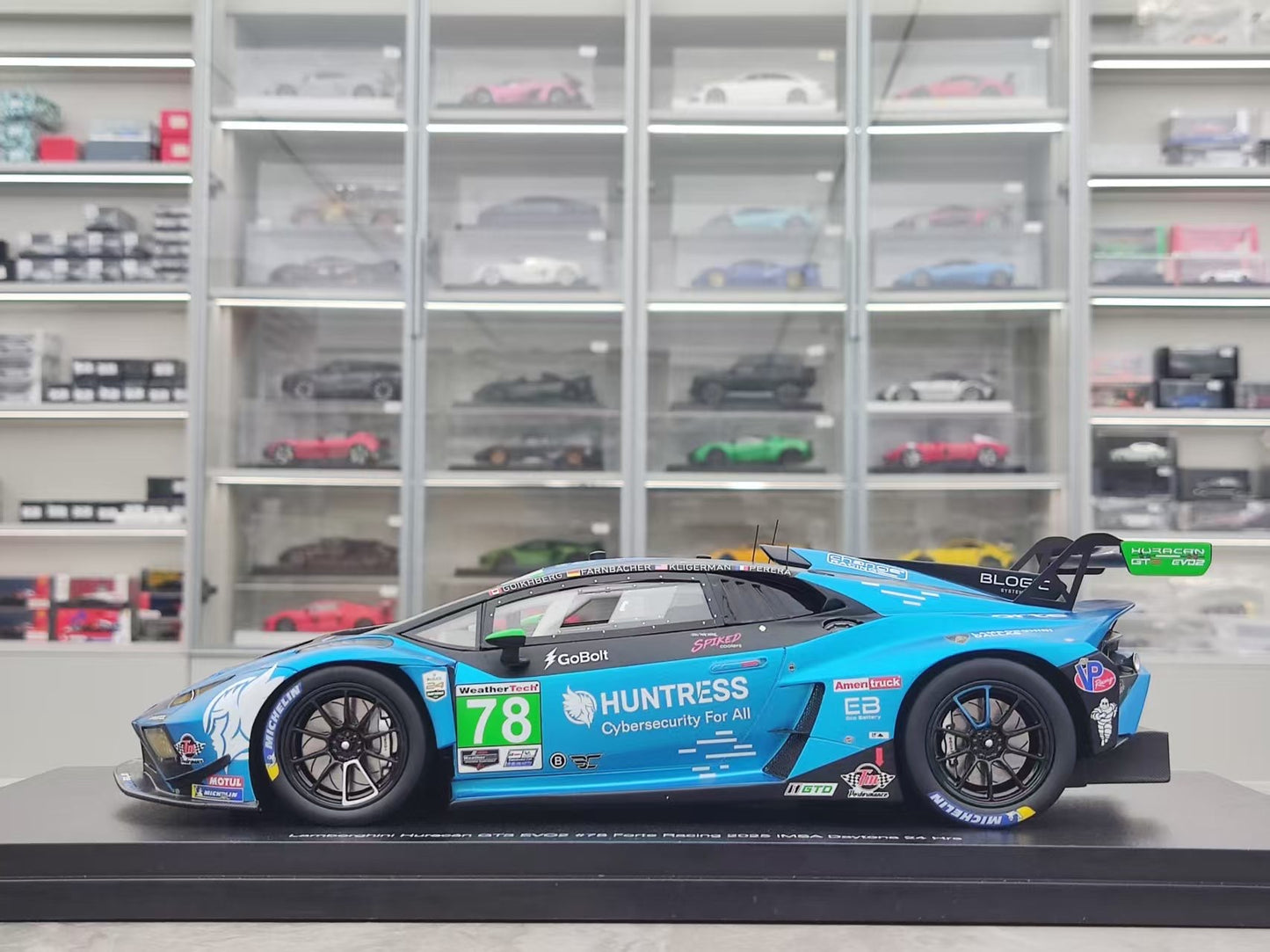 TOPSPEED 1/18 Lamborghini Huracán GT3 EVO2 #78 Forte Racing – Blue Livery (TS0685)