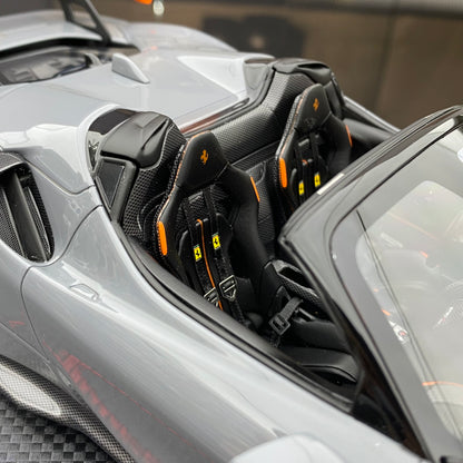 Ferrari SF90 XX Stradale, edición limitada, modelo coleccionable, escala 1/18