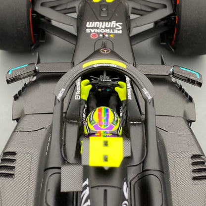 SPARK 1/18 Mercedes-Benz AMG F1 Team W14 2023 Spanish Runner-up Hamilton Black and Green Painting 18S906
