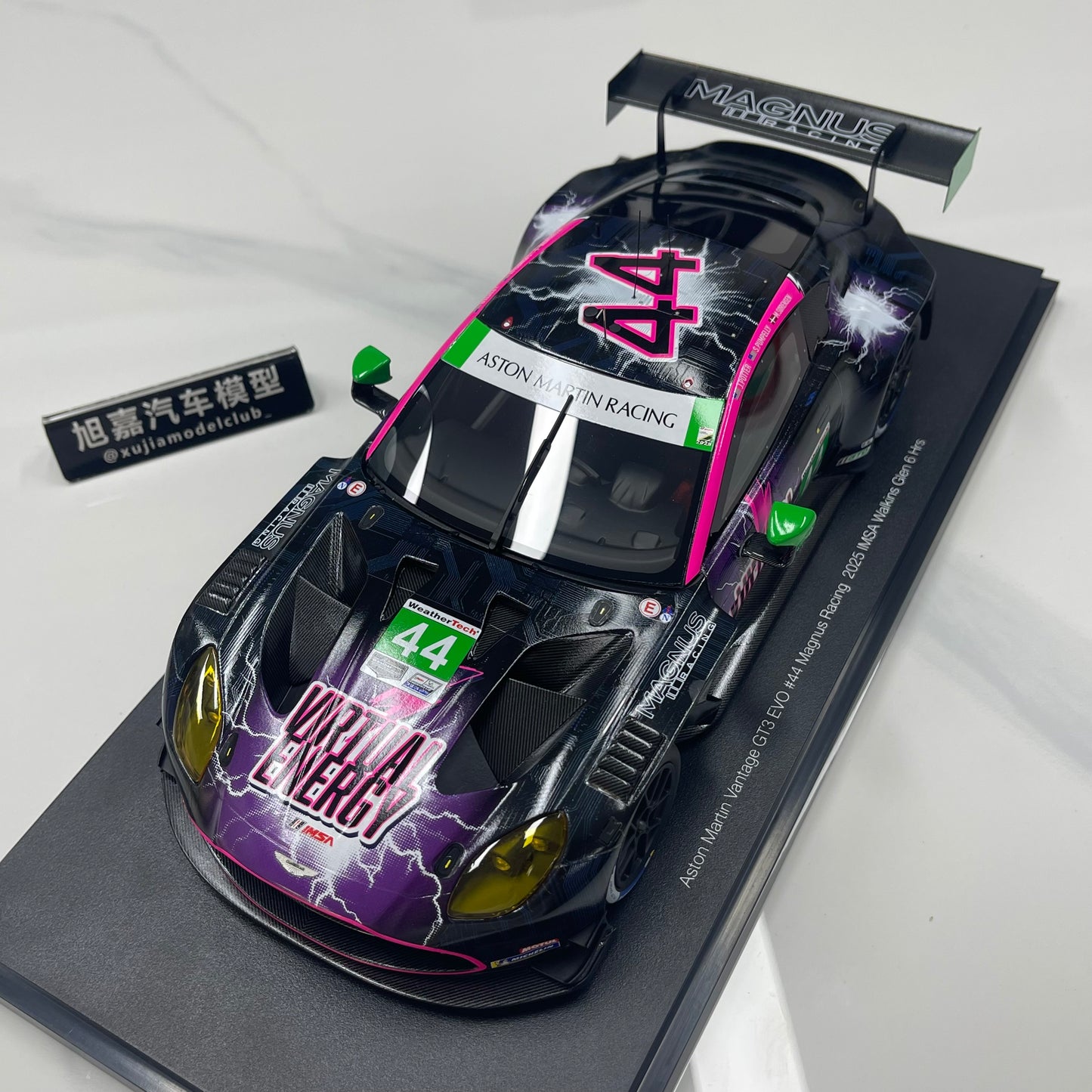 TopSpeed 1/18 Aston Martin Vantage GT3 Evo #44 Magnus Racing Black/Purple Livery (TS0690)