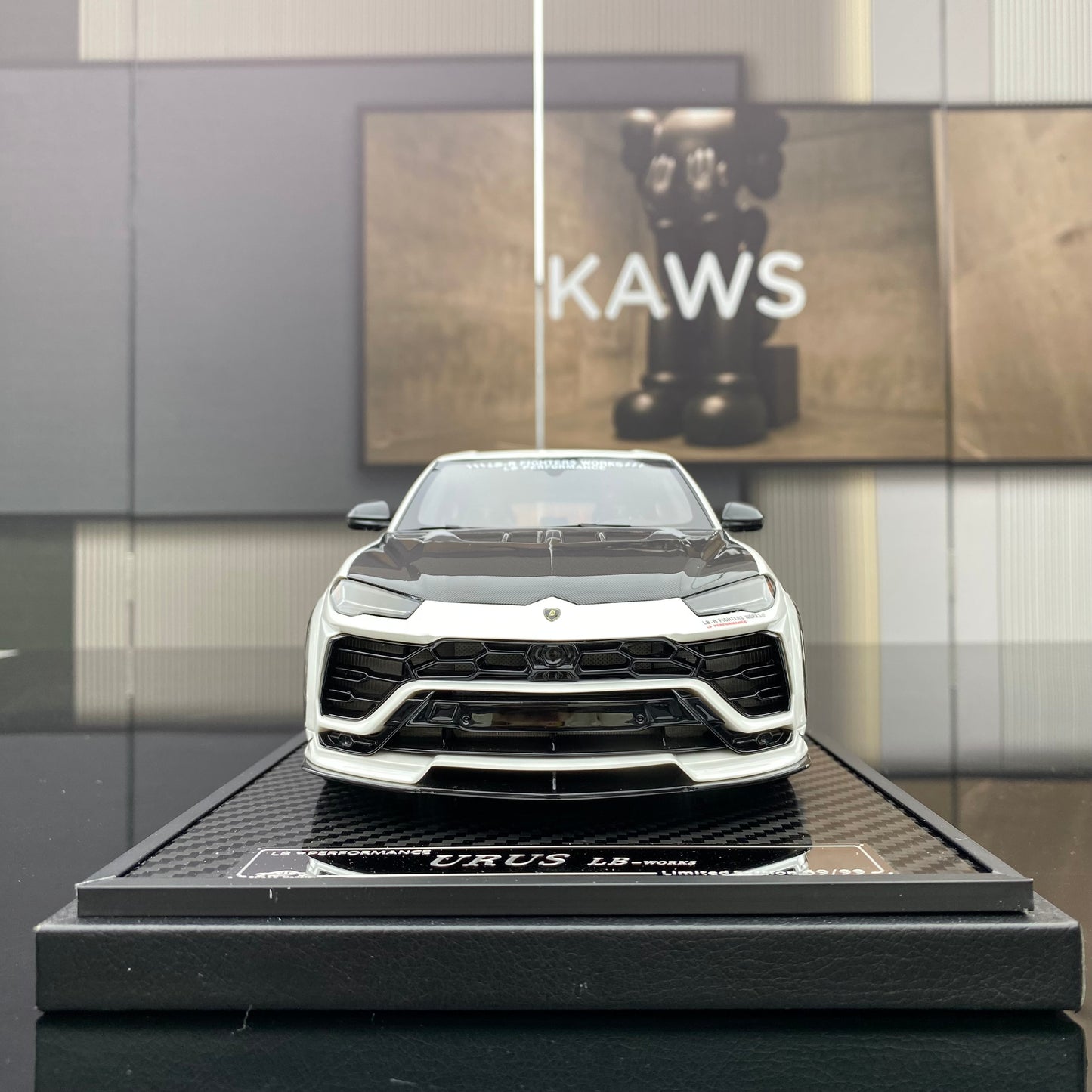 Vip Scale Models 1/18 Lamborghini URUS LBWK limited edition simulation resin car model