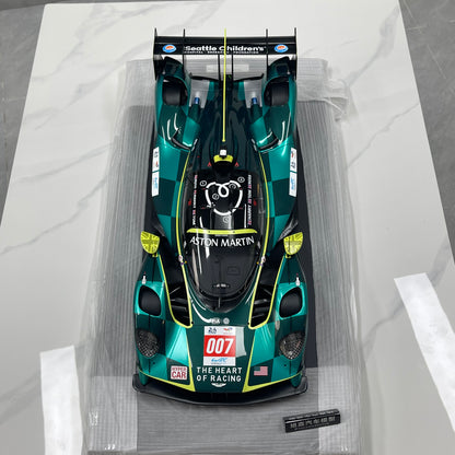 Spark 1/8 Aston Martin VALKYRIE NO.007 Black and Green Livery 08S003