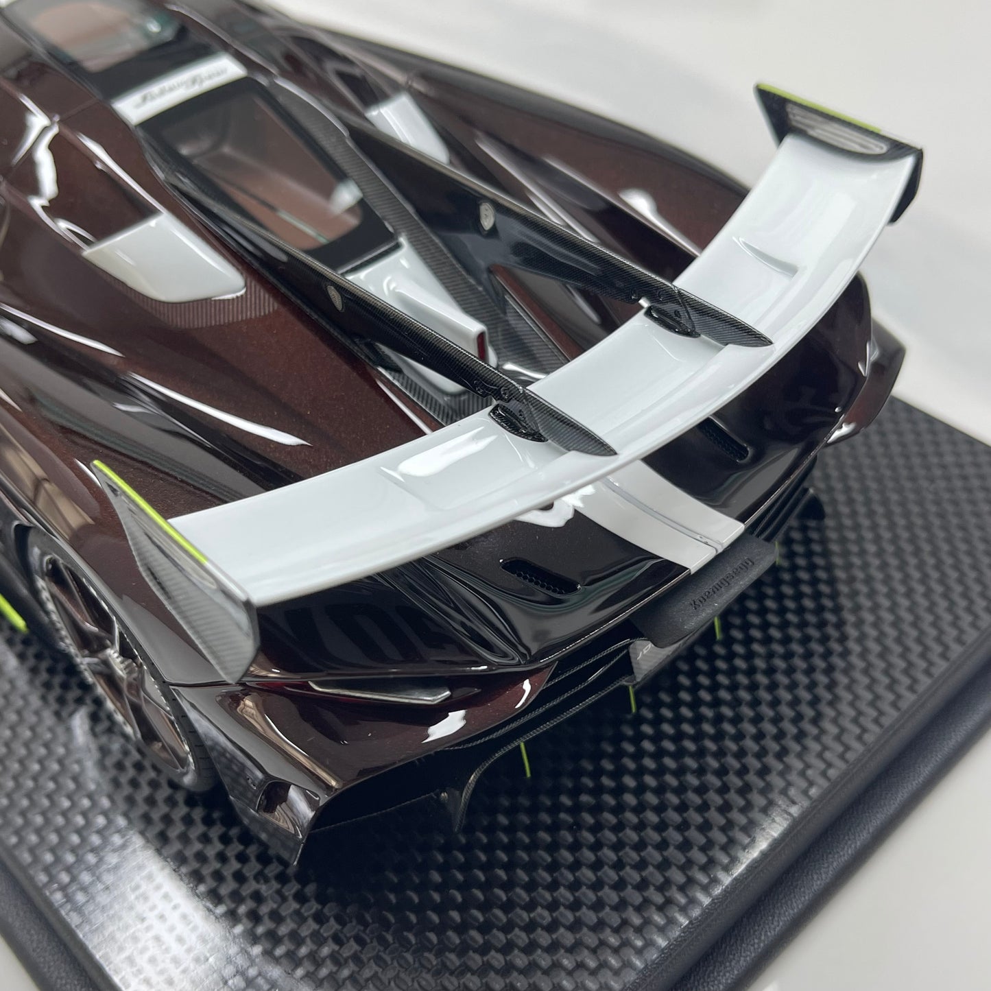 FRONTIART 1/18 Koenigsegg Jesko "Sadair's Spear" – Brown (FA198)