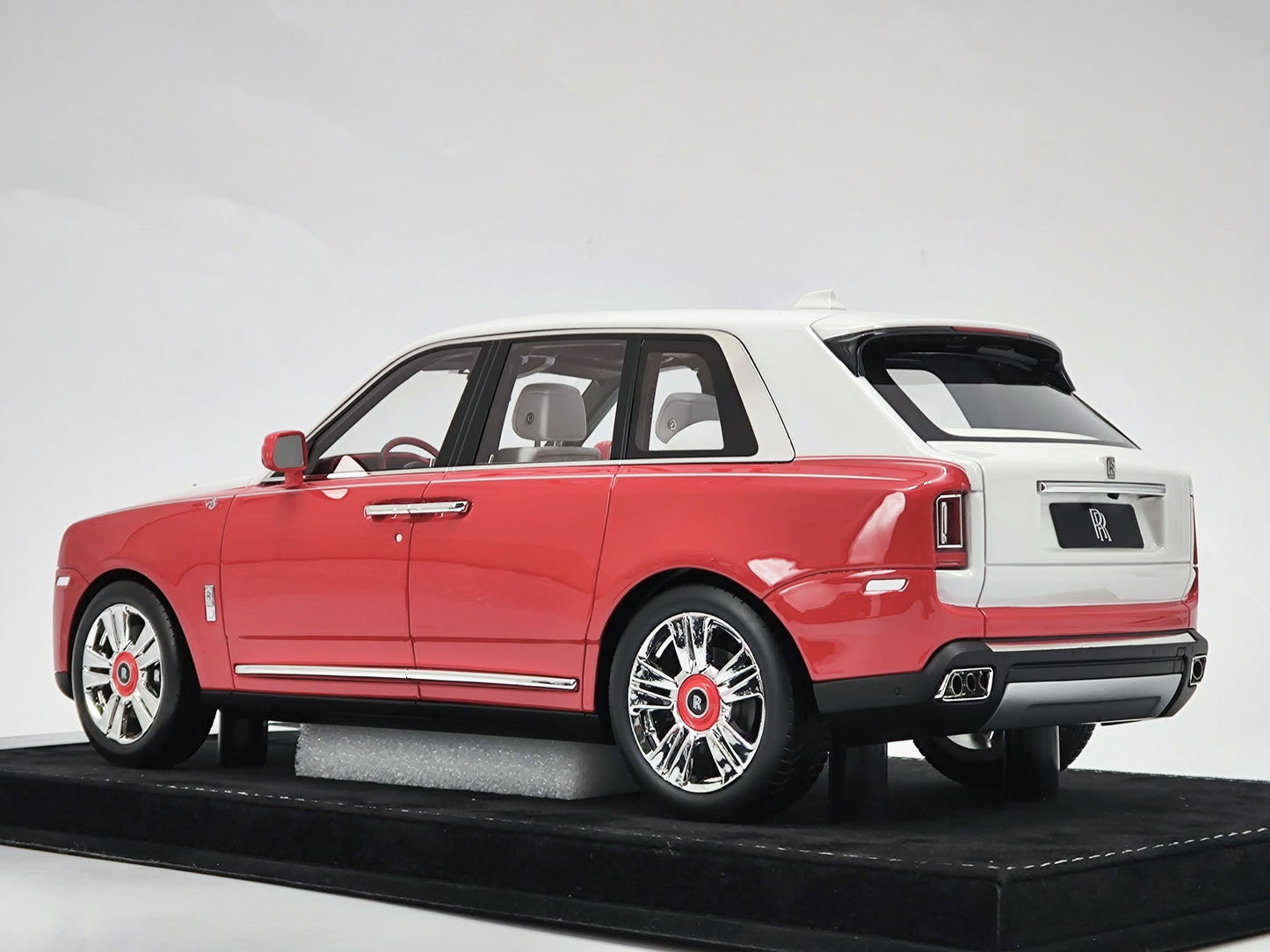 HH 1/18 Rolls-Royce Cullinan Dragon Edition Limited Edition Simulated Car Model