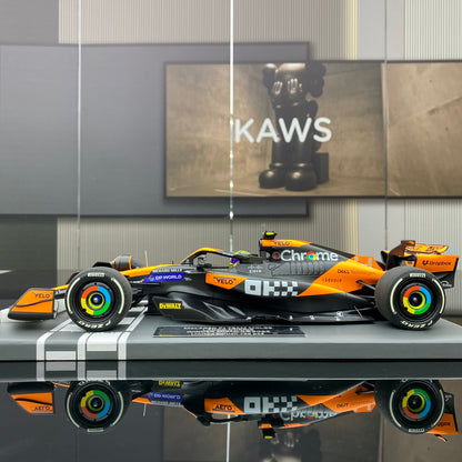 MINICHAMPS 1/18 McLaren FORMULA 1 TEAM MCL38 - LANDO NORRIS black and orange paint