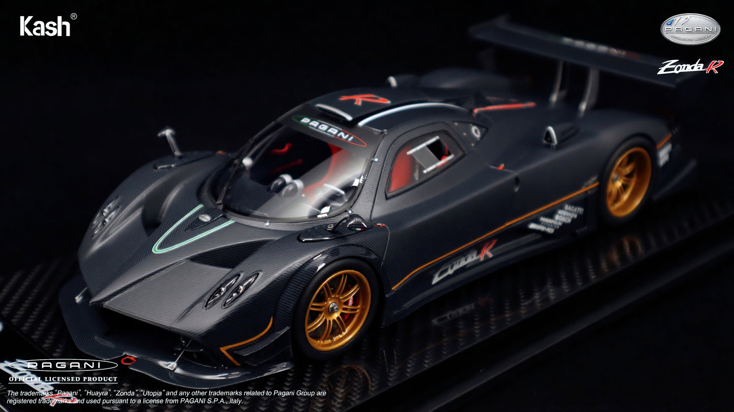Kash Model 1/18 Pagani
Zonda R Carbon Fiber
Matt Black Limited
599pcs KPZR001