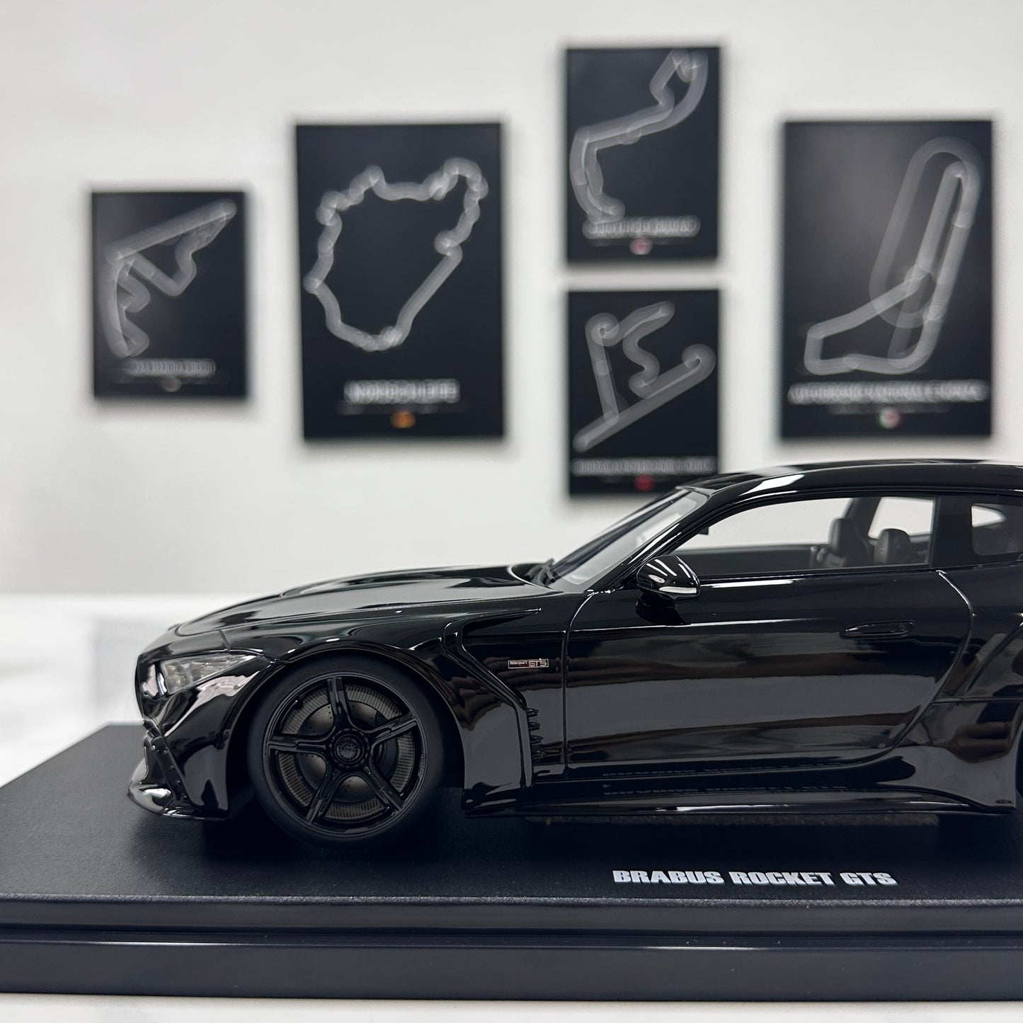 GT Spirit 1/18 Brabus Rockt GTS Black GT544